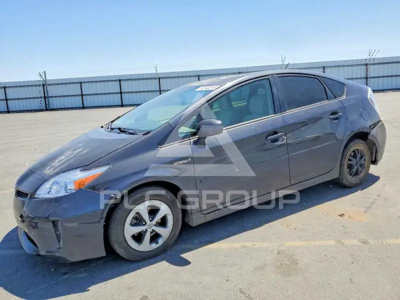 2012 Toyota PRIUS фото