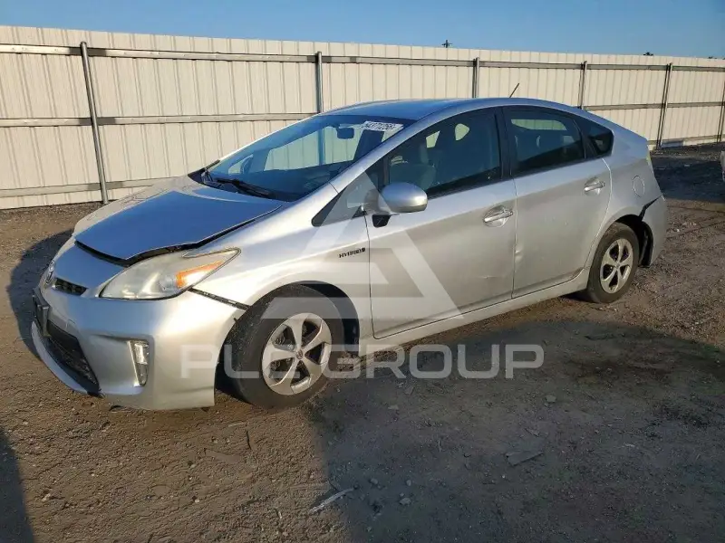 2012 Toyota PRIUS фото