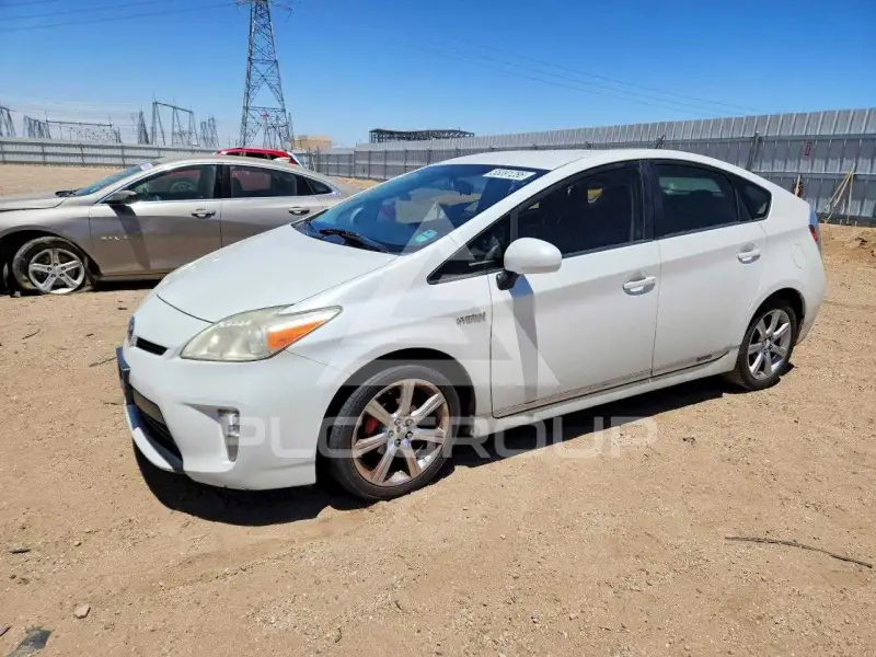 2012 Toyota PRIUS фото