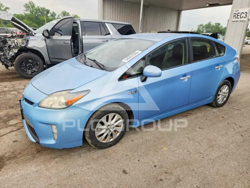 2012 Toyota PRIUS фото