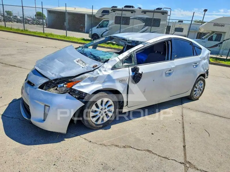 2012 Toyota PRIUS photo