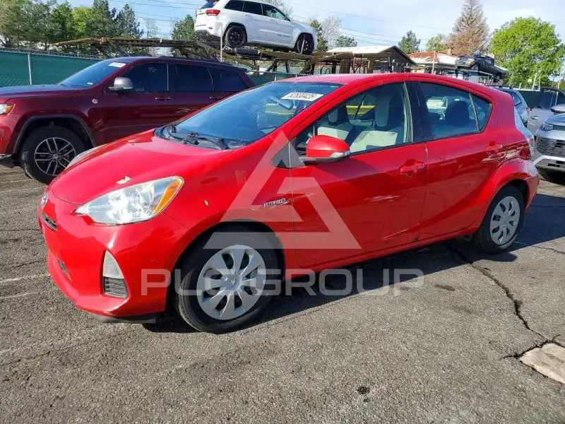 2012 Toyota  фото