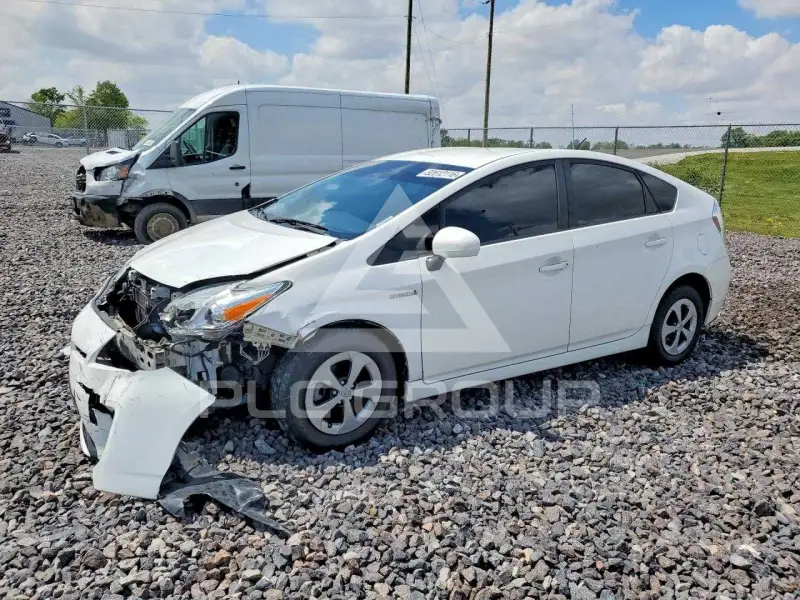 2012 Toyota PRIUS фото
