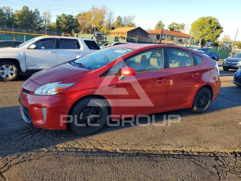 2012 Toyota PRIUS фото