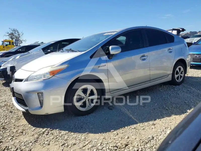 2012 Toyota PRIUS photo