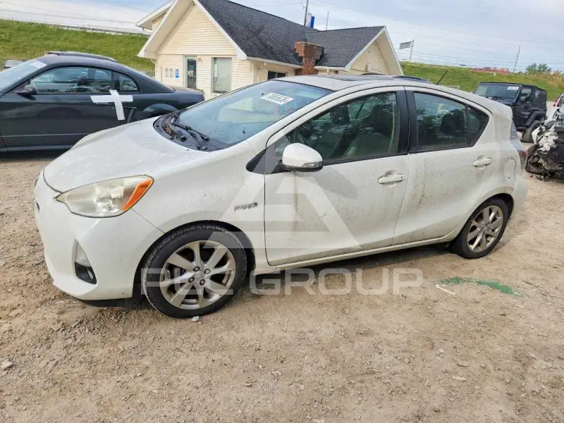 2012 Toyota PRIUS фото