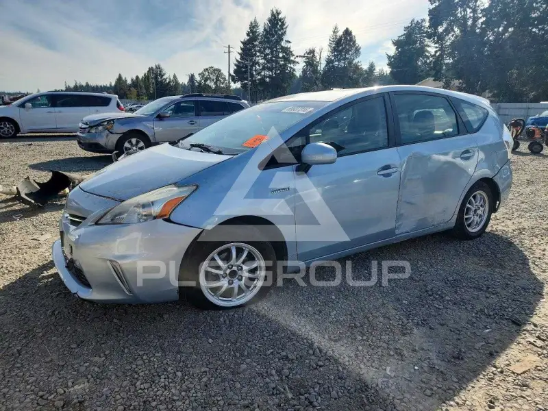 2012 Toyota PRIUS фото