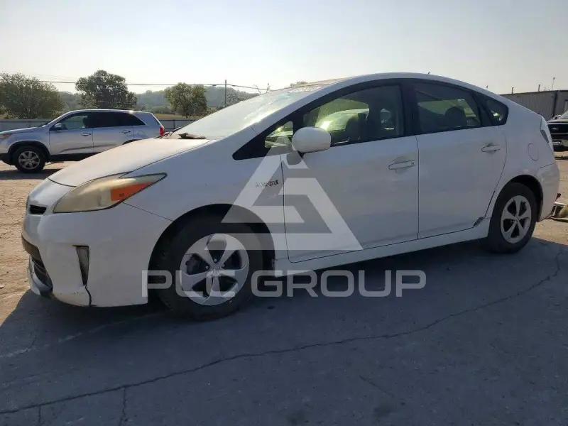2012 Toyota PRIUS фото