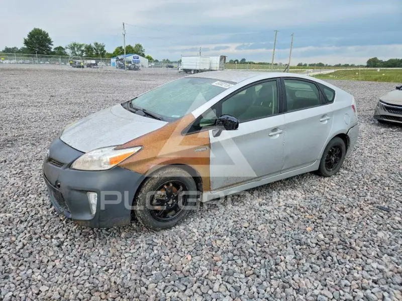 2012 Toyota PRIUS photo