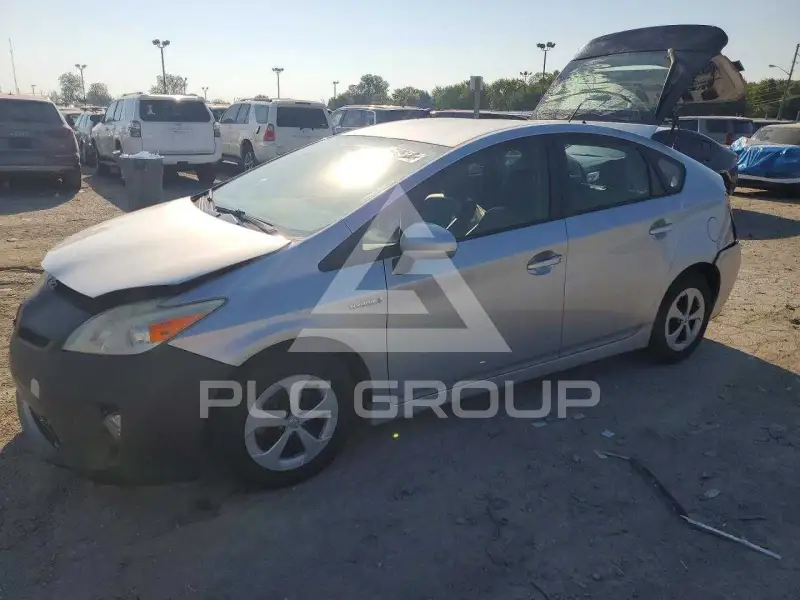 2012 Toyota PRIUS фото