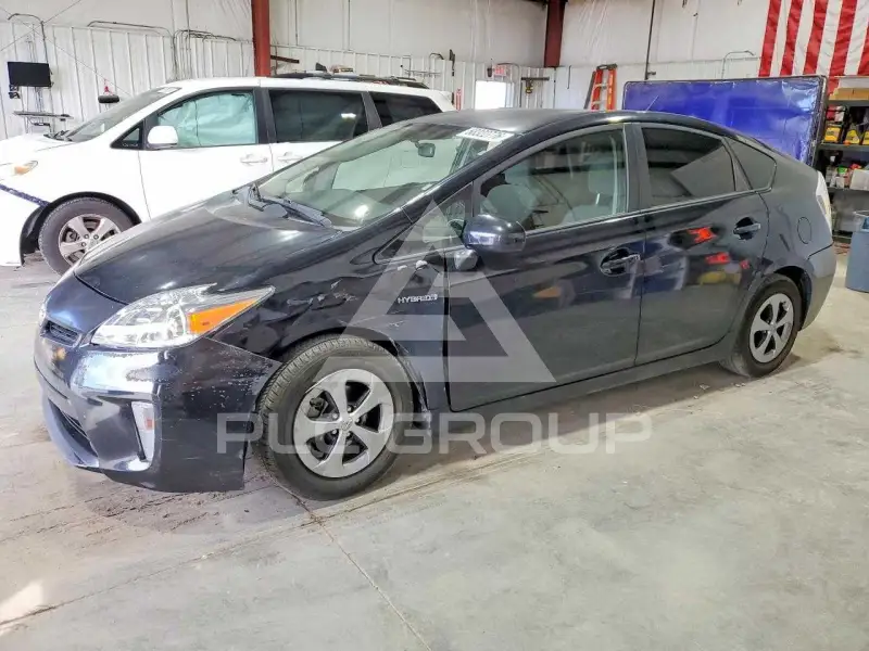 2012 Toyota PRIUS фото
