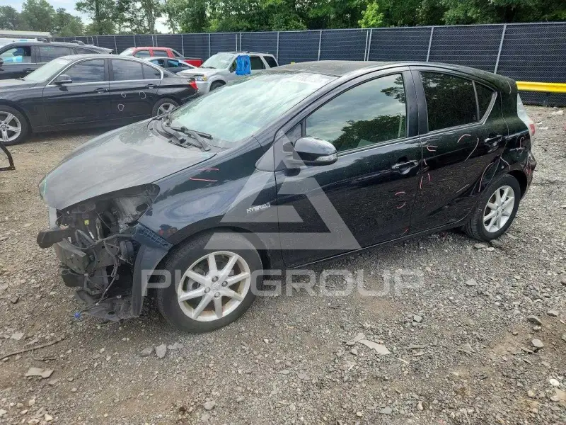2012 Toyota PRIUS фото