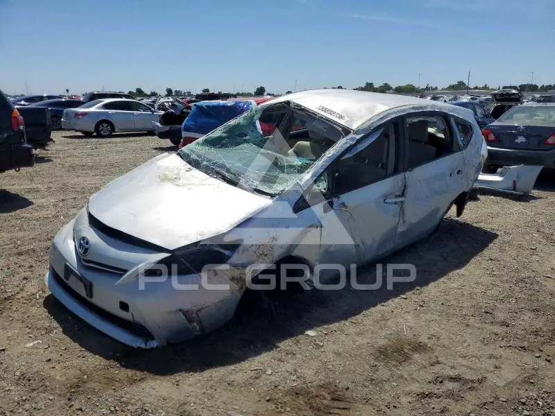 2012 Toyota PRIUS фото