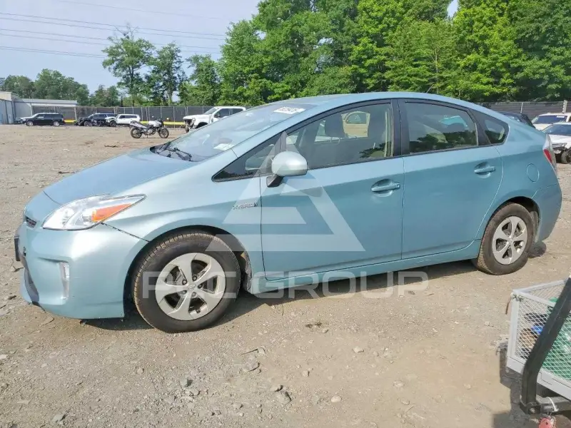 2012 Toyota PRIUS photo