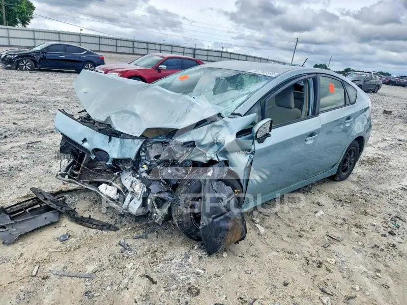 2012 Toyota PRIUS фото