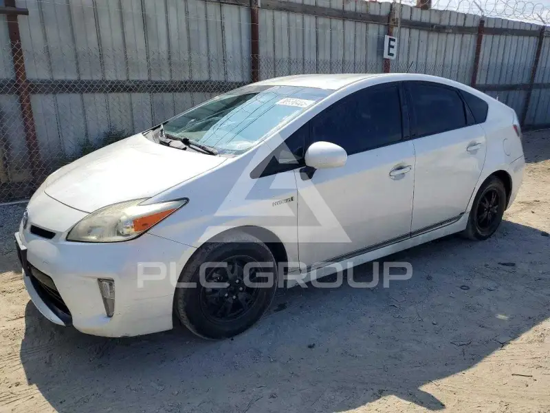 2012 Toyota PRIUS фото