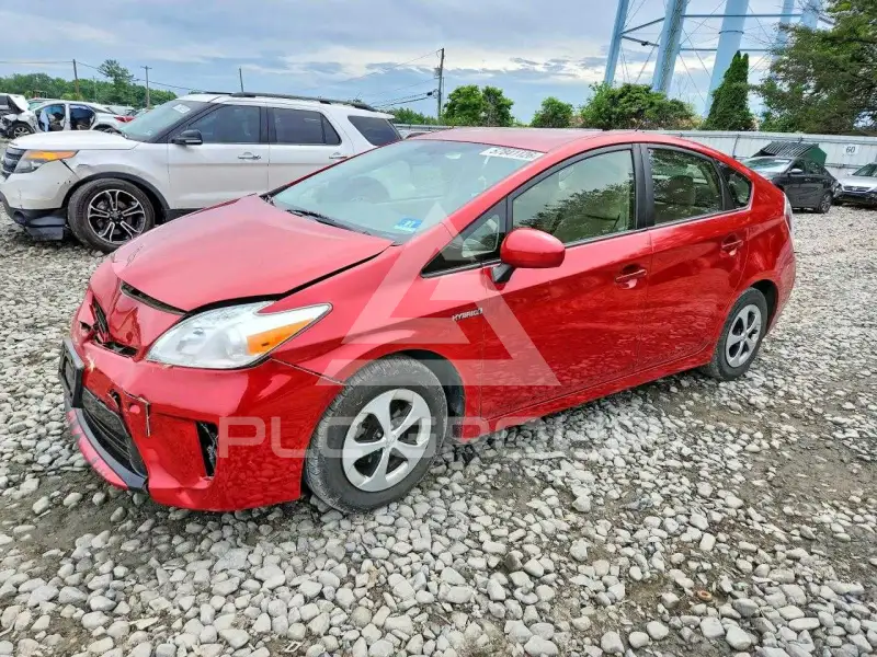 2012 Toyota PRIUS фото