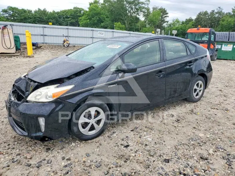 2012 Toyota PRIUS фото