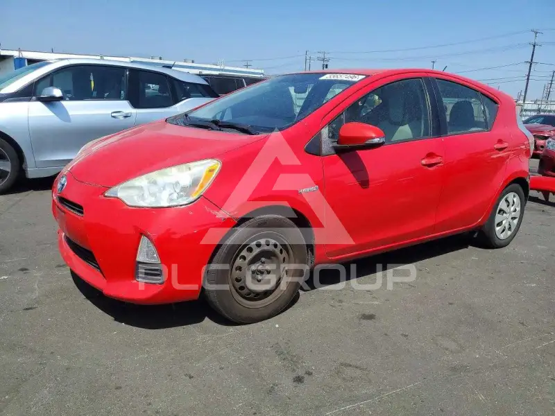 2012 Toyota PRIUS фото