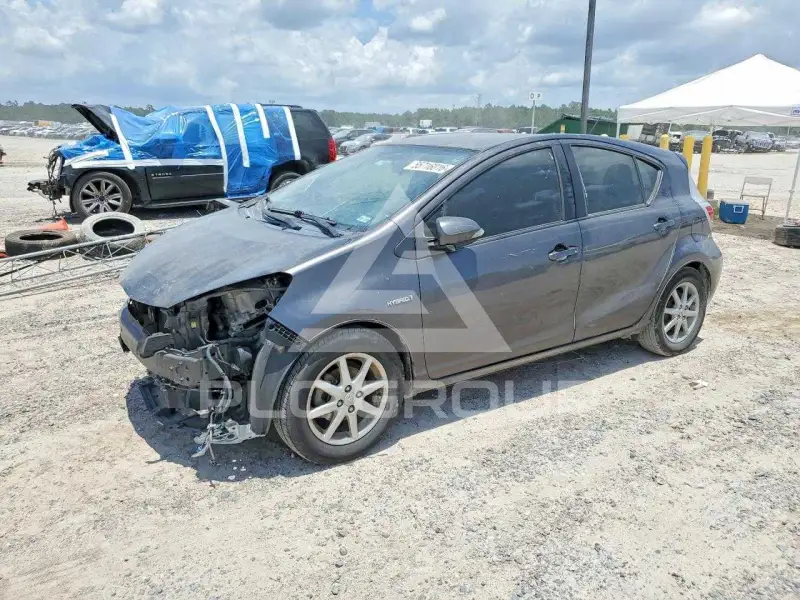 2012 Toyota PRIUS фото