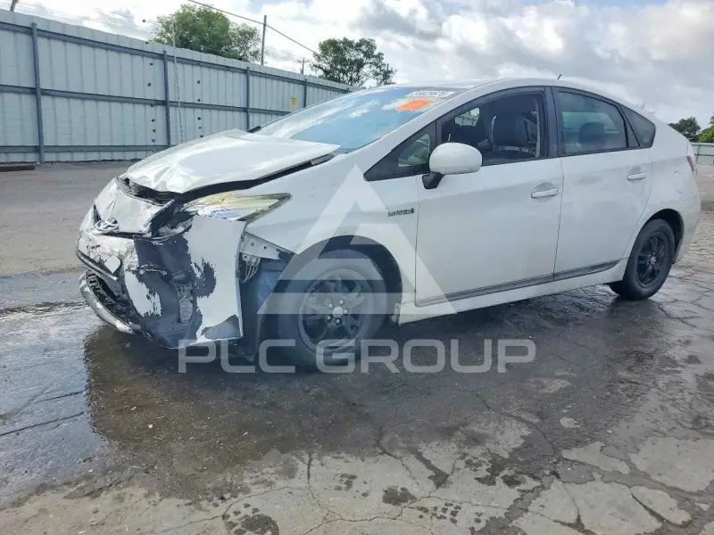 2012 Toyota PRIUS фото
