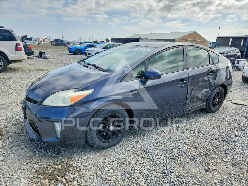 2012 Toyota PRIUS фото