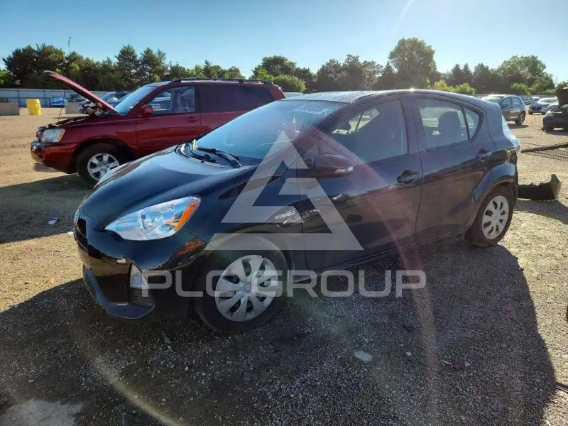 2012 Toyota PRIUS фото
