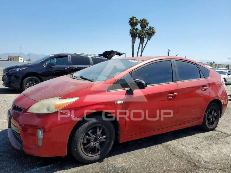2012 Toyota PRIUS фото