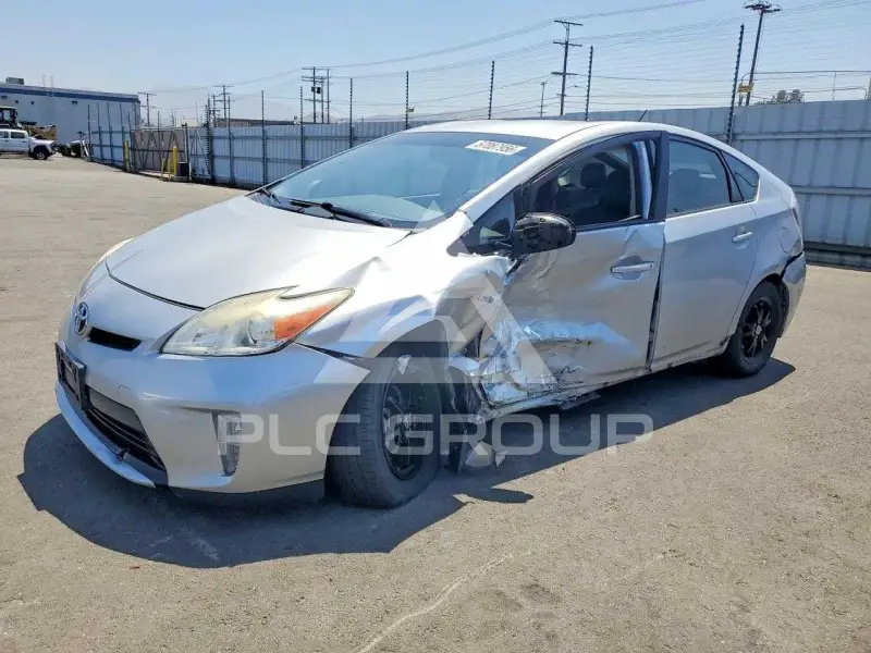 2012 Toyota PRIUS фото