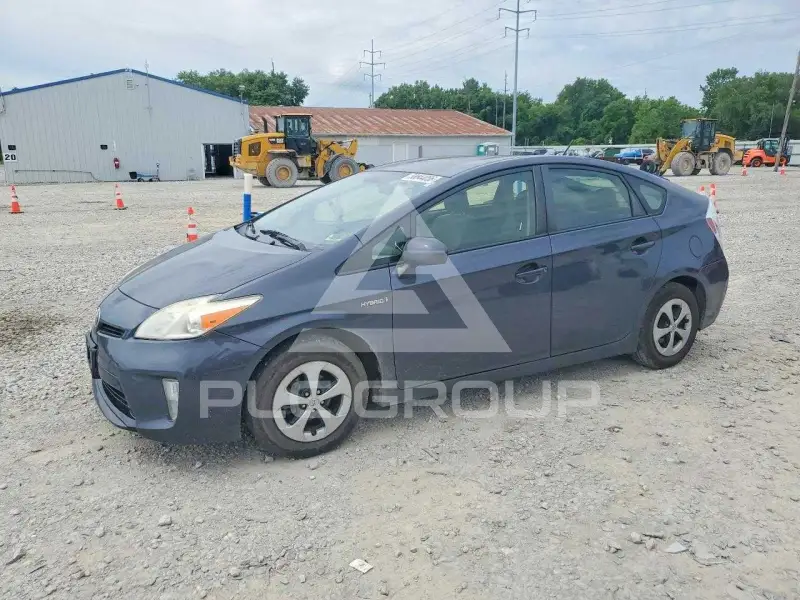2012 Toyota PRIUS фото