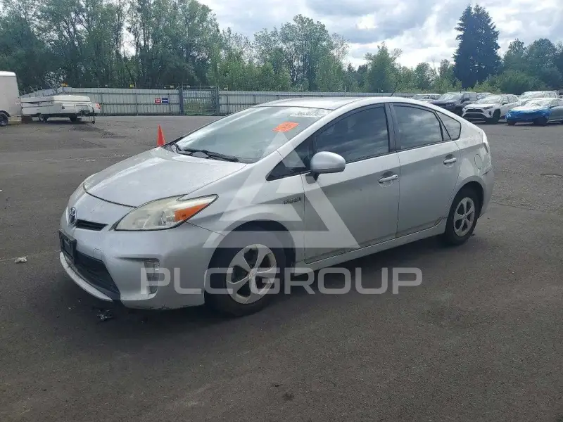 2012 Toyota PRIUS фото