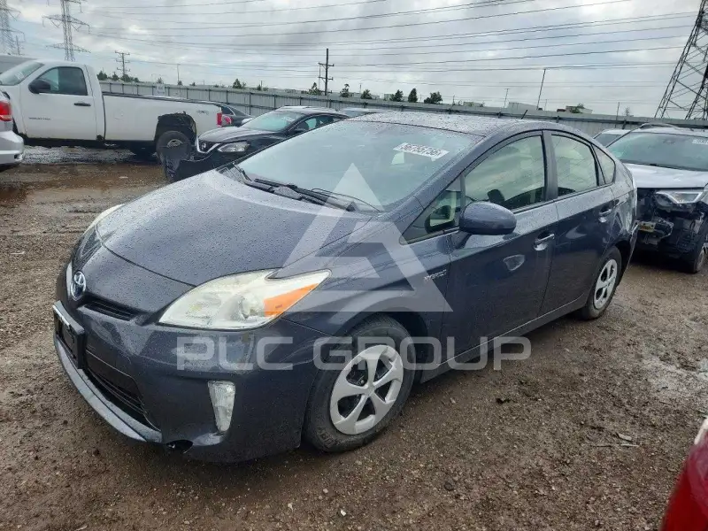 2012 Toyota PRIUS фото