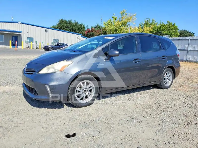 2012 Toyota PRIUS фото