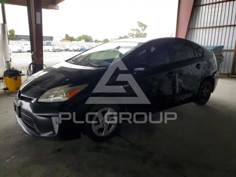 2012 Toyota PRIUS фото