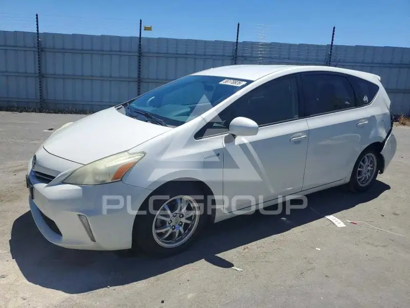 2012 Toyota PRIUS фото