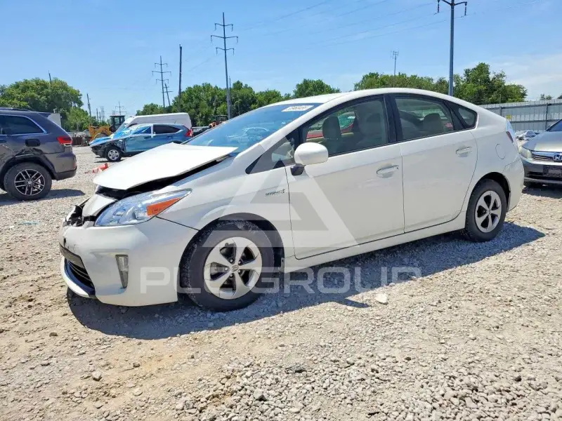 2012 Toyota PRIUS фото