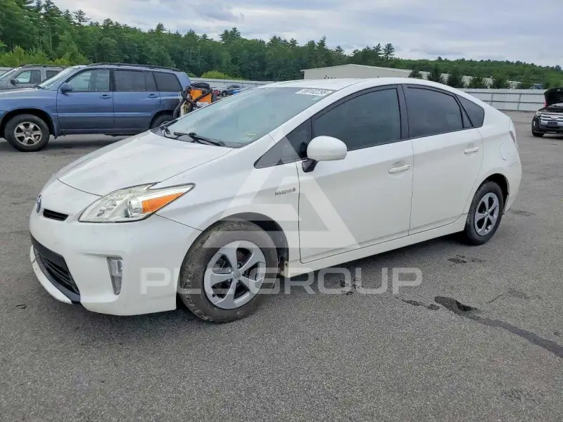 2012 Toyota PRIUS фото