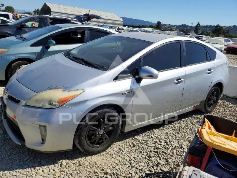 2012 Toyota PRIUS photo