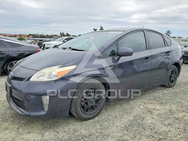 2012 Toyota PRIUS фото