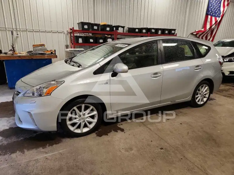 2012 Toyota PRIUS photo