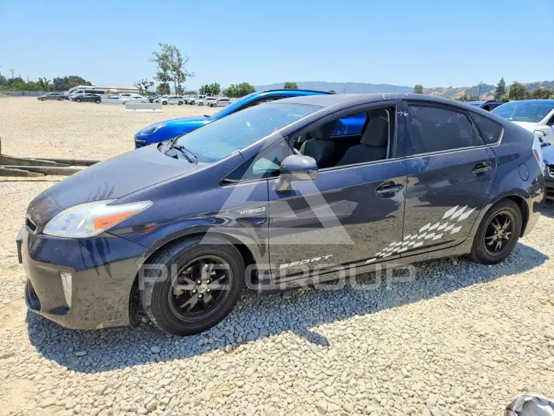 2012 Toyota PRIUS photo