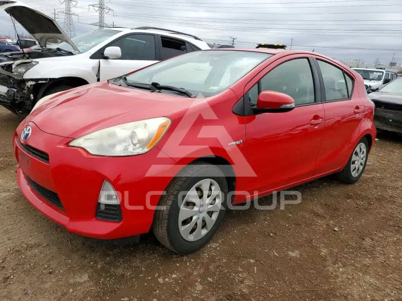 2012 Toyota PRIUS фото