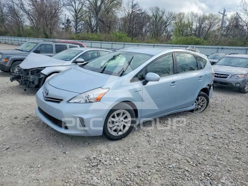 2012 Toyota PRIUS фото