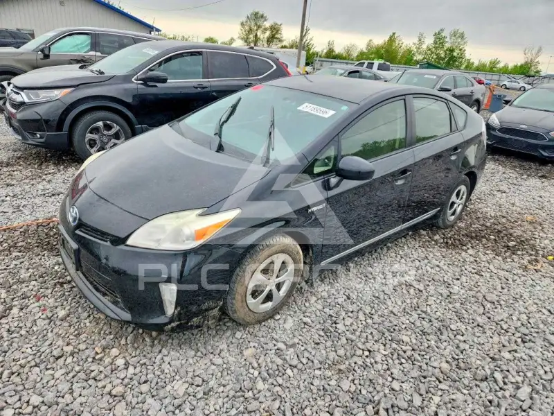 2012 Toyota PRIUS фото