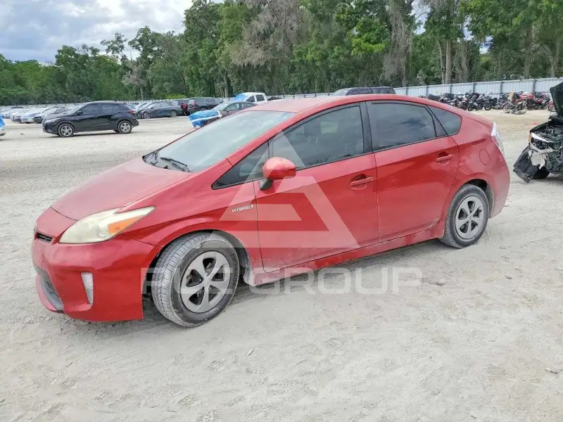 2012 Toyota PRIUS фото
