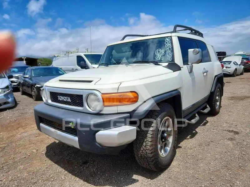2012 Toyota FJ Cruiser фото
