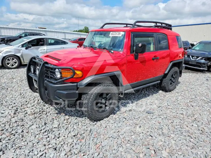 2012 Toyota FJ Cruiser фото