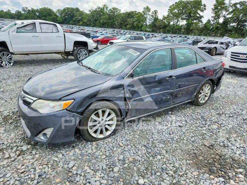 2012 Toyota CAMRY фото