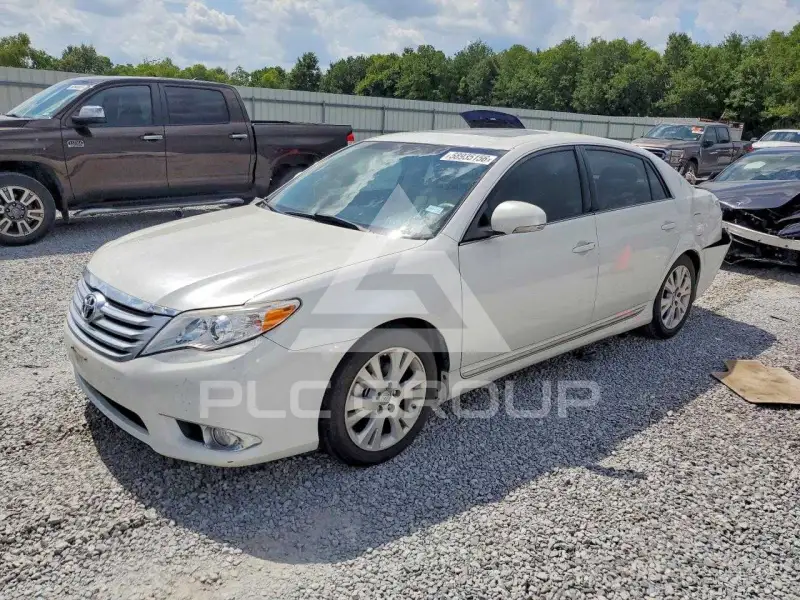2012 Toyota AVALON фото