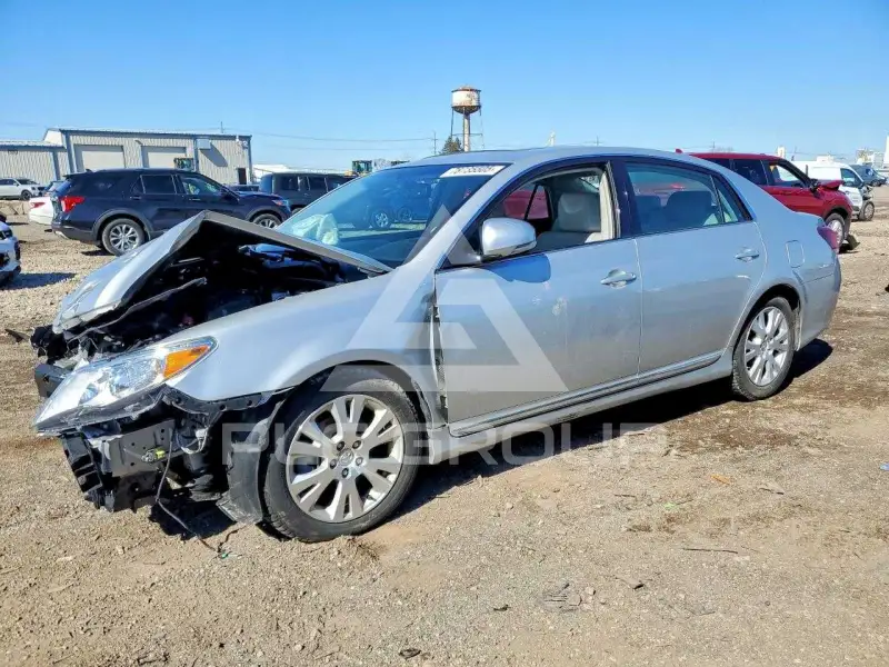 2012 Toyota AVALON фото